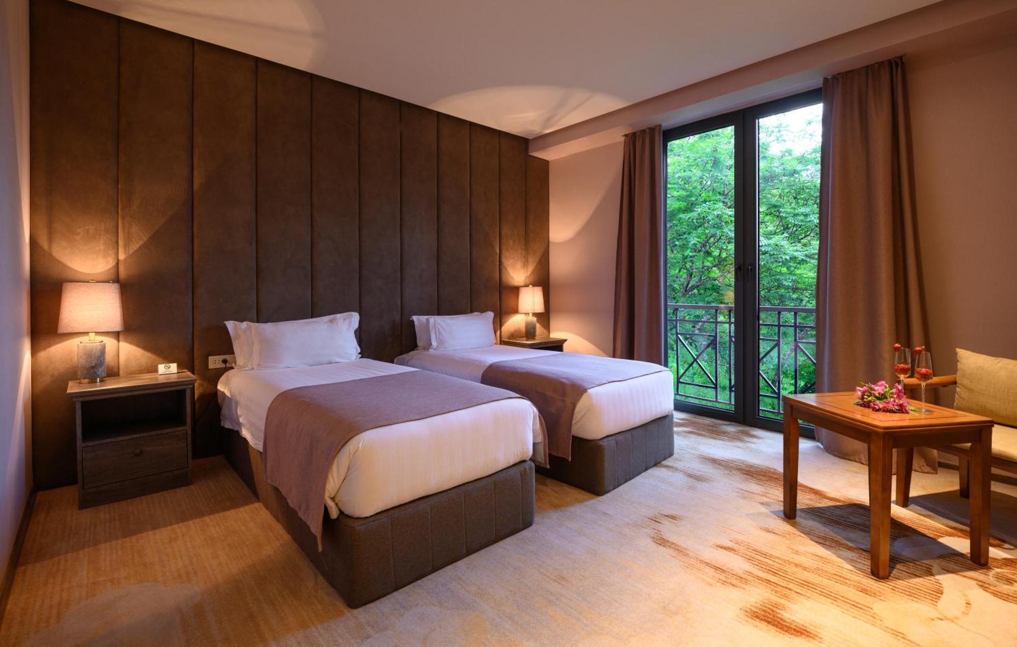 Aurora Resort, ซากาดซอร์ ภายนอก รูปภาพ