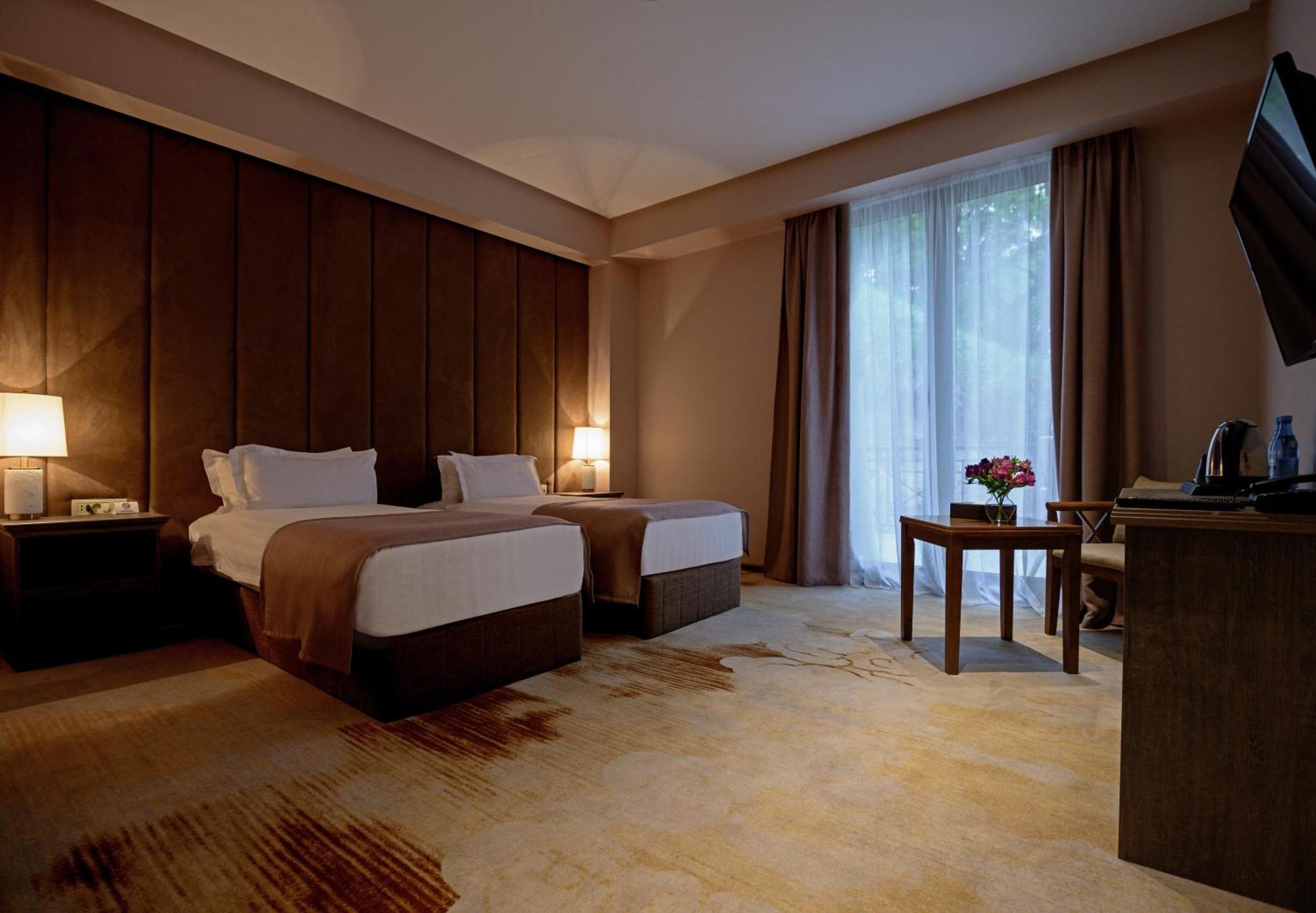 Aurora Resort, ซากาดซอร์ ภายนอก รูปภาพ